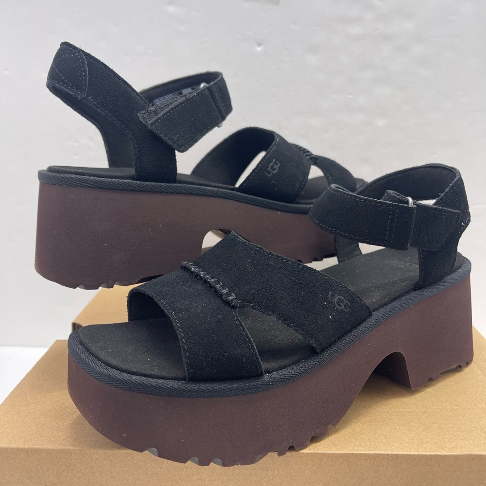 UGG WMNS10 Lug Sole NEW HEIGHTS Suede ANKLE STRAP Platform Heeled Sandals
Black - Picture 11 of 16